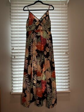 Floral V-Neck Maxi Dress - Black Multi